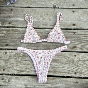Bydee Australia bikini Prague top and bottom